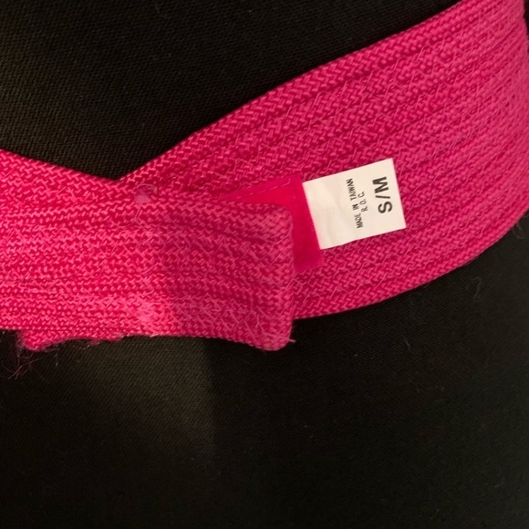 Braided Fuchsia Belt with Gold Beads Size S/M - Picture 2 of 2